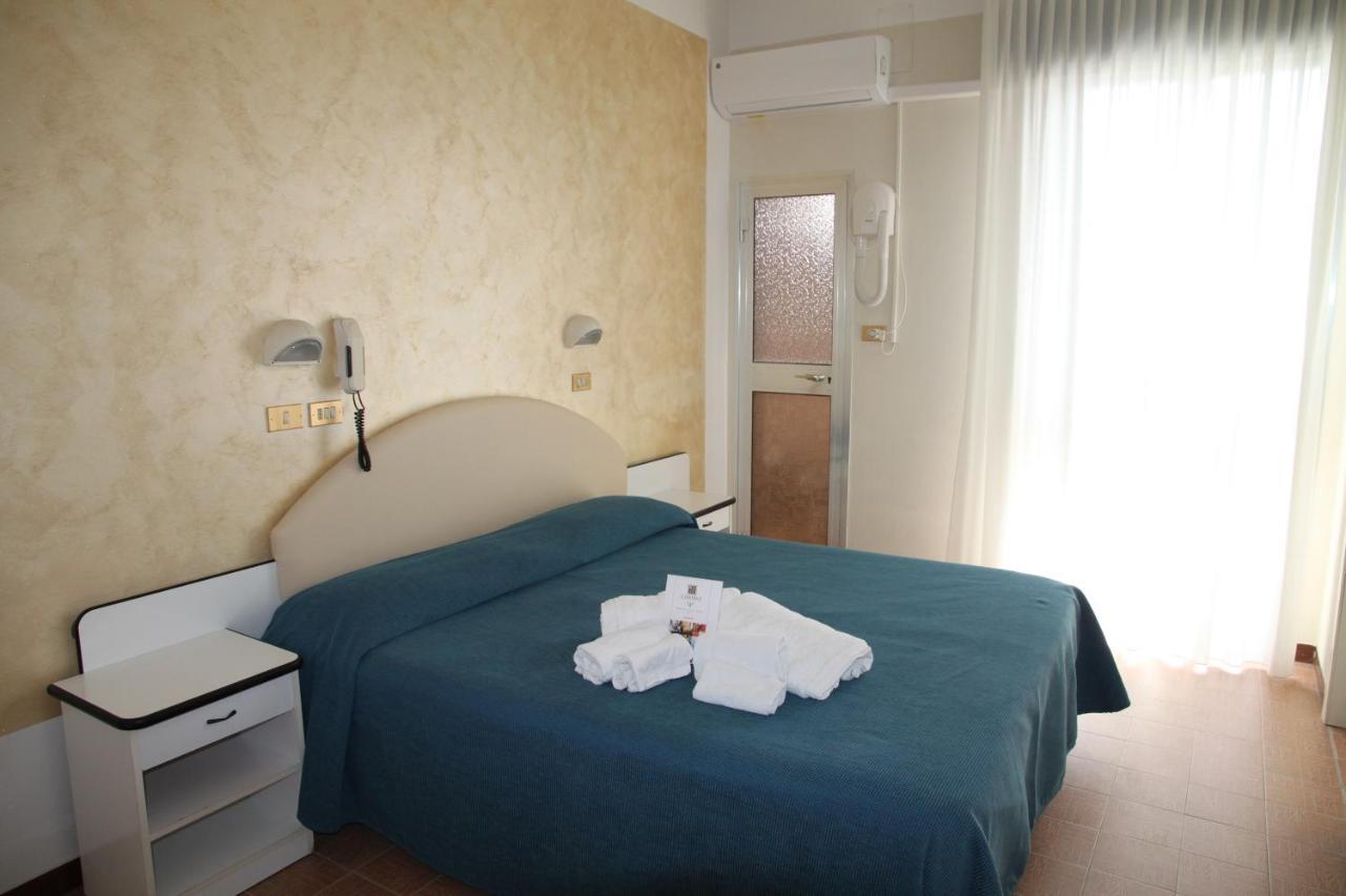 Hotel Adriatica Sul Mare Rimini Extérieur photo